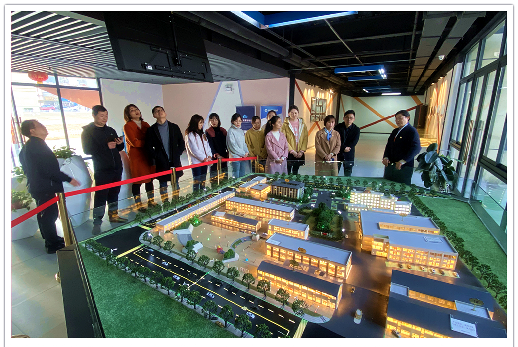 庐阳区组织部副部长凌梅一行 莅临庐阳尊龙中国官网文创园指导调研